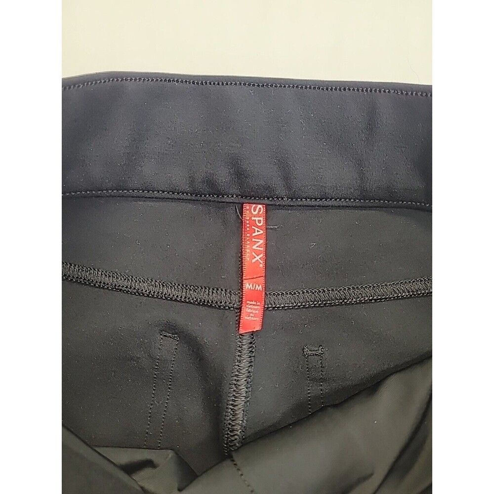 Spanx Pants Womens Medium Black The Perfect Pants Cropped Pull On Pockets Stretc - Picture 3 of 8